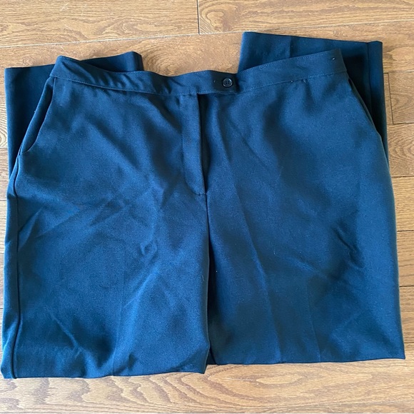 Allison Daley black dress pants. Size 16petite - Picture 4 of 4